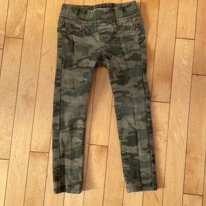 Toddler 4T camo pants